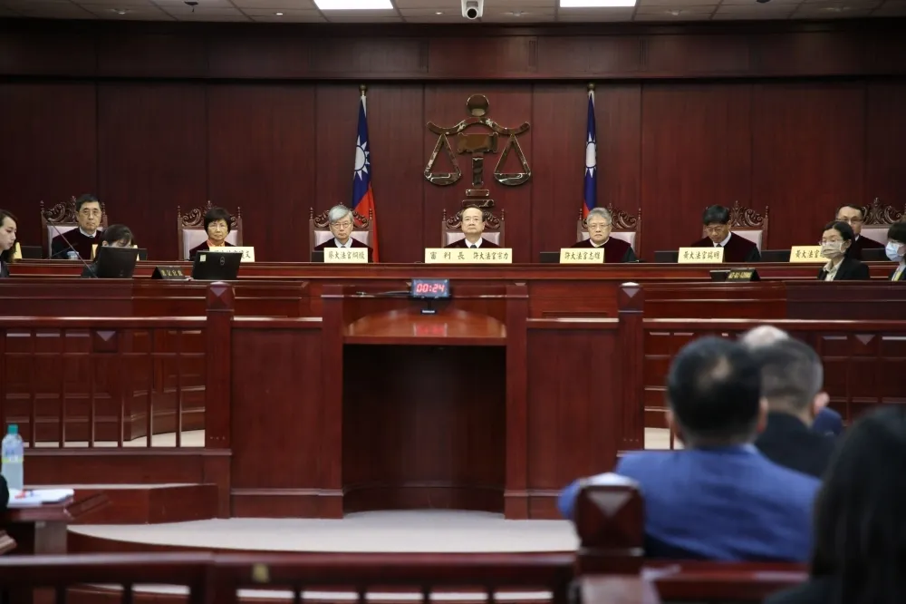 投書：憲法法庭只是展現憲法守護者的責任與擔當