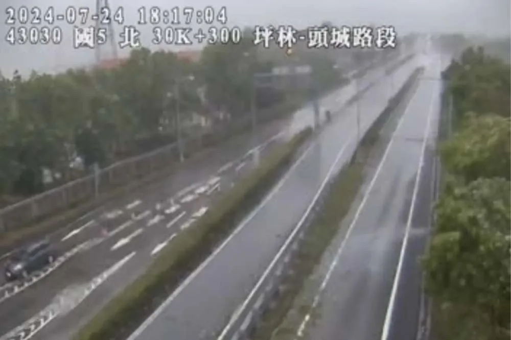 【強颱凱米襲台】國5首度因颱風封閉「頭城-蘇澳路段」　晚間6點起禁通行