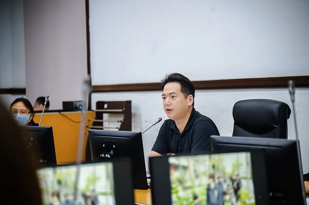 竹市代理市長邱臣遠首開市務會議　指示各局處延續政策藍圖、回應民意