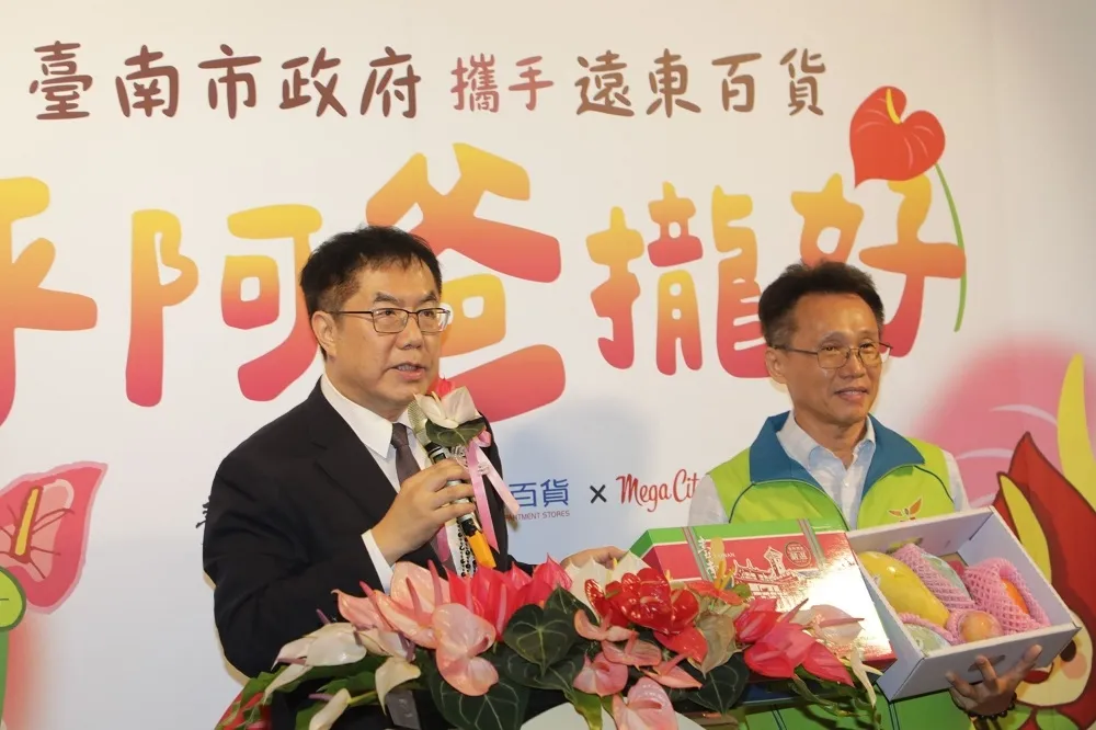 挑選父親節代表花　黃偉哲推薦火鶴讓爸爸「乎好」增添吉祥福氣 