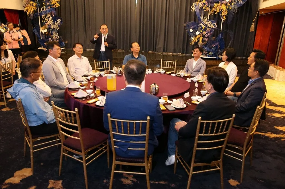 侯友宜邀新北立委市政交流　藍白綠2026市長可能人選全出席