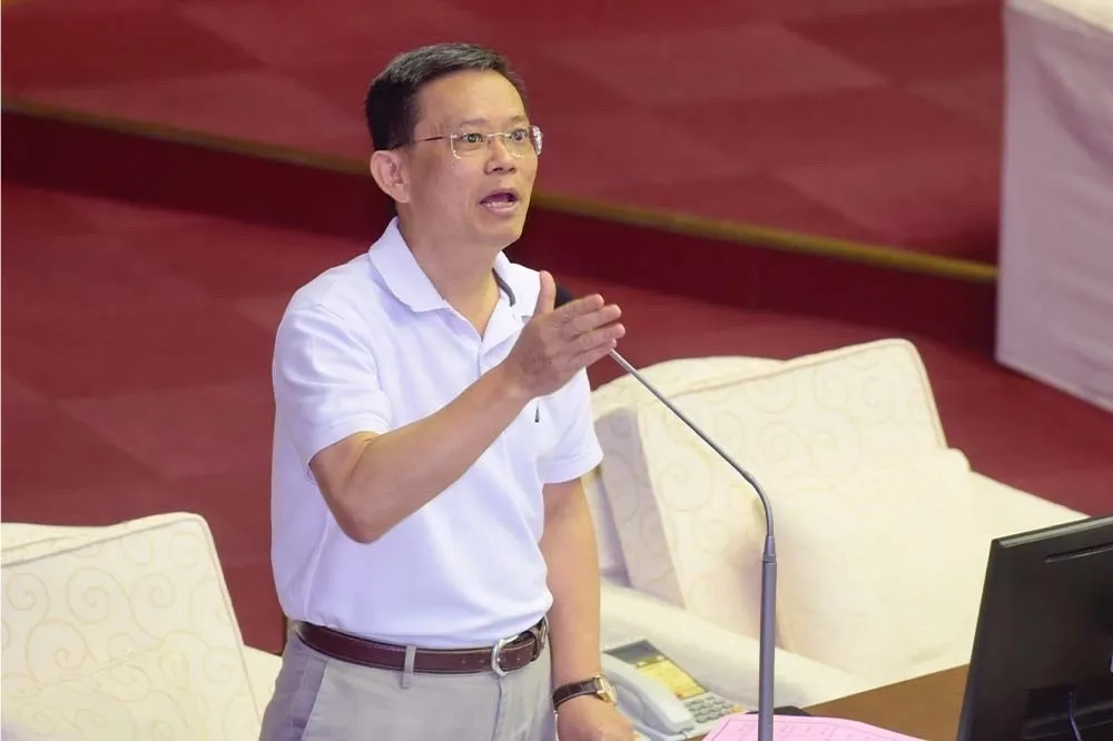 宏福炒股案纏訟23年落幕　10連霸北市議員陳政忠今上銬發監