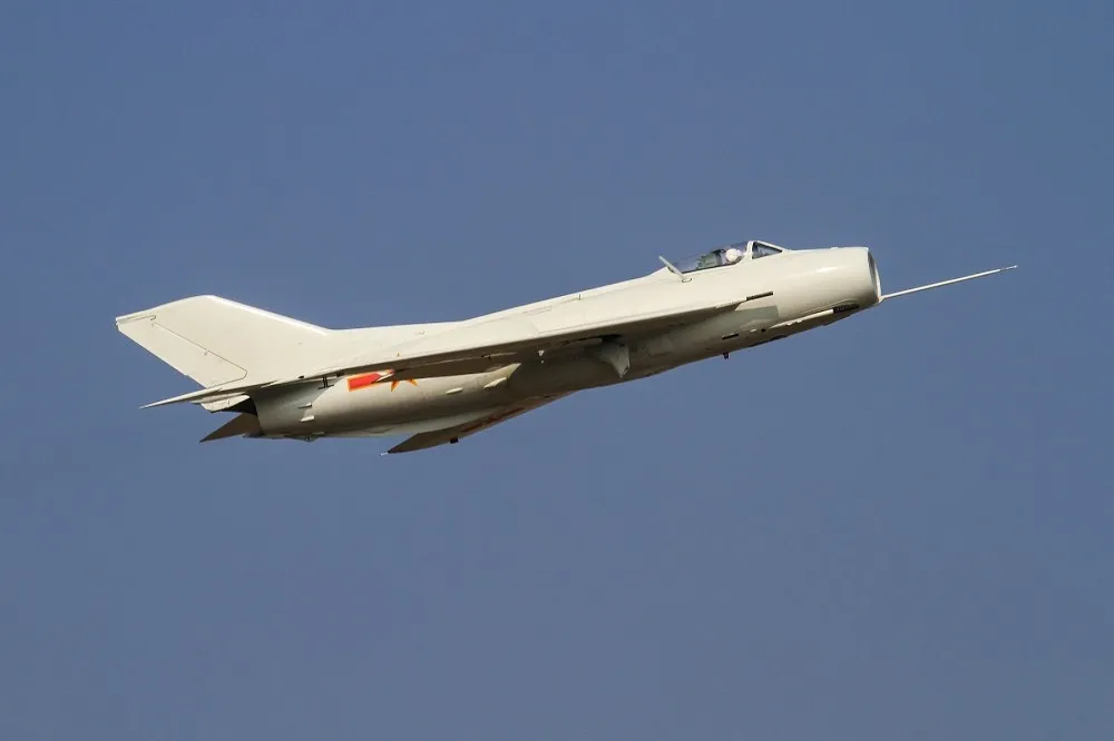 投書：中國小粉紅「戰機改成無人機」的迷思