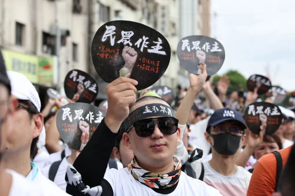 柯文哲陷假帳爭議小草醞釀脫粉？　支持者嘆：太常讓敵人撿到槍