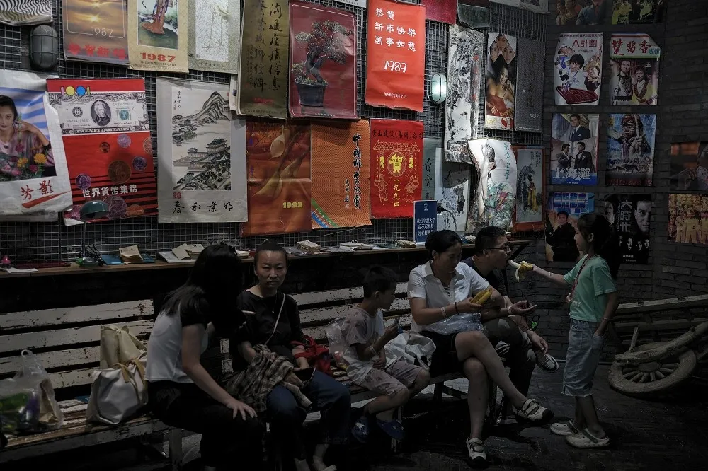 中國經濟差！房地產和製造業持續萎縮　勞工維權抗議激增