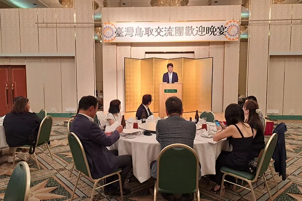 台日文化慶典交流　新北藉鳥取傘舞祭推廣平溪天燈節