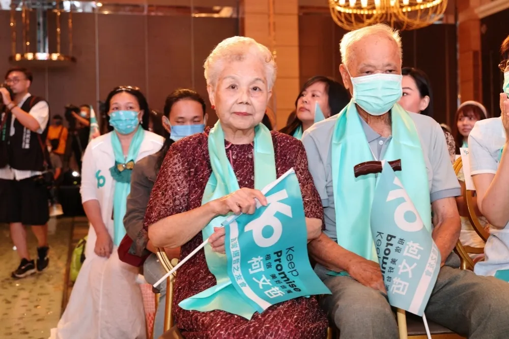 仍然力挺寶貝兒子　柯媽心疼護兒：柯文哲不斷被糟蹋