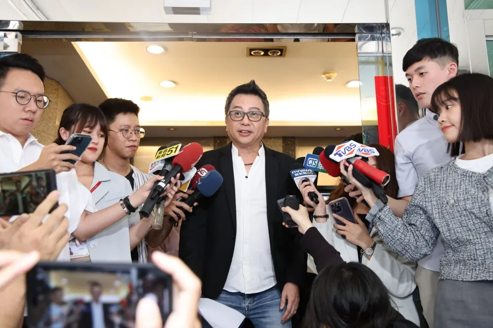民眾黨中評會沒結論　黃珊珊、李文宗、端木正懲處得等到下周