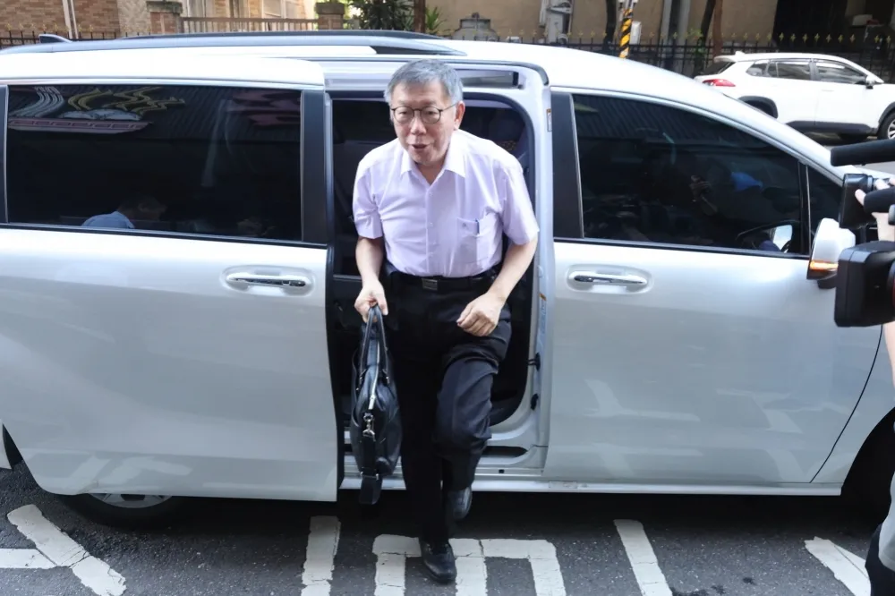 逾9成現金捐款被質疑　柯文哲坦承勾錯：哪有那麼多現金