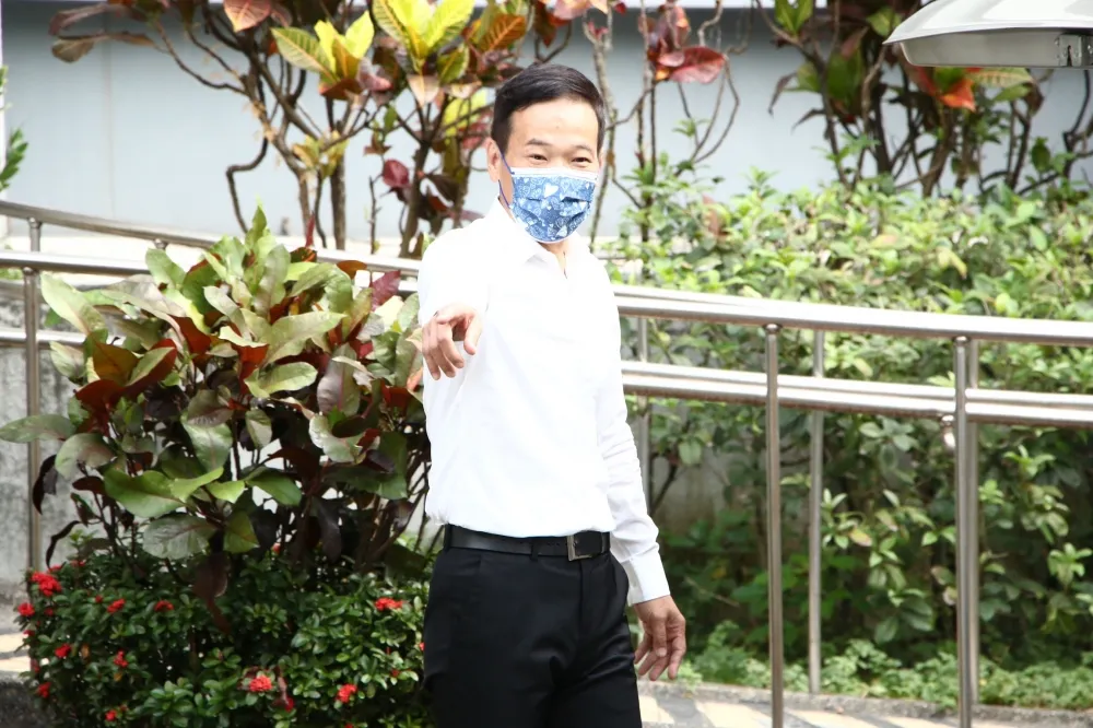 鍾小平赴北檢追加提告2件事　嗆柯文哲：笨得跟雞一樣