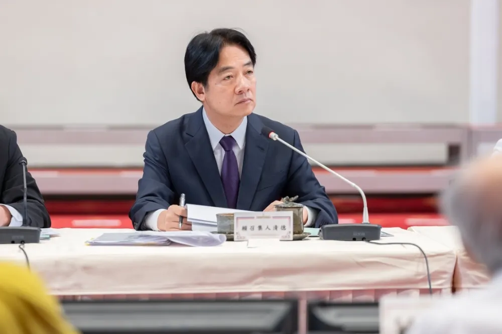 賴清德蜜月期已過　最新民調施政滿意度、好感度下滑流失百萬鐵粉