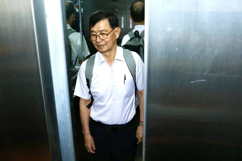 【京華城弊案】彭振聲遭約談3小時　證實成立專案小組是「柯文哲交辦」