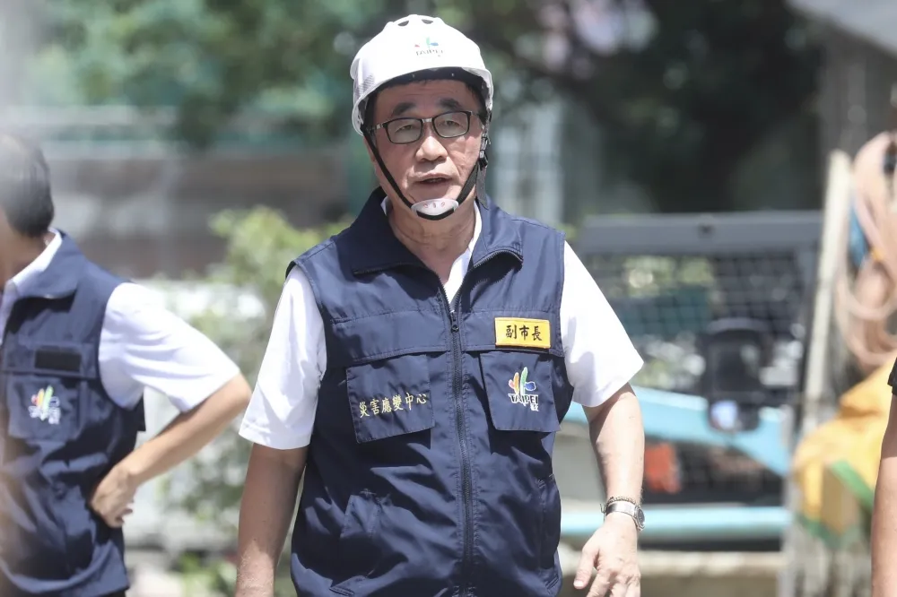 李乾龍自爆要當「姓李」的總幹事　向侯友宜喊話要交棒別掉棒