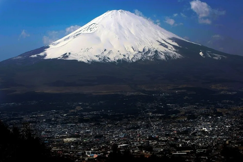台灣旅客颱風天登富士山受傷求援　日網友轟：應為愚蠢買單