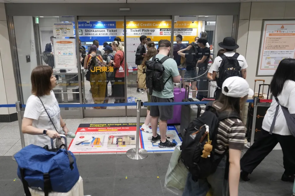 【有片】珊珊颱風襲日本已釀4死104傷　逾600航班取消、多條新幹線停駛