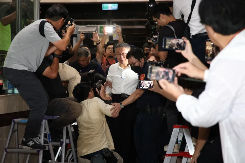 快訊／柯文哲遭當庭逮捕聲請提審　法官駁回交北檢續審