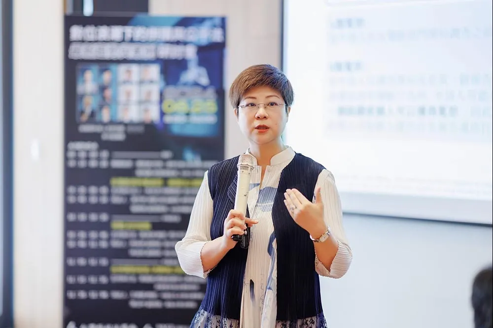 柯文哲為何當庭遭逮？　法學教授：問題不在夜間偵訊而是柯不能想走就走