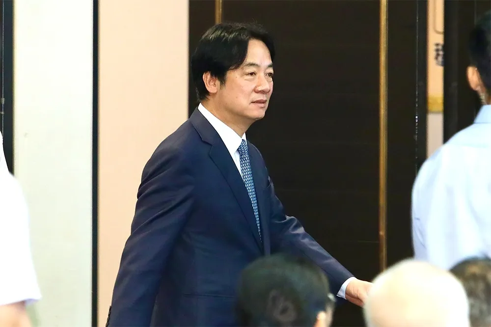 【京華城弊案】柯文哲涉案遭北檢偵訊　賴清德、卓榮泰反應曝光