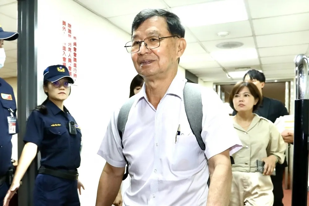 【京華城弊案】彭振聲遭羈押禁見　律師曝他「訝異又難過」將提抗告
