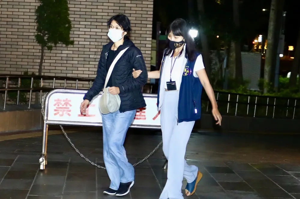 【京華城弊案】「關鍵共犯」北市都委會執秘邵琇珮凌晨請回　限制住居