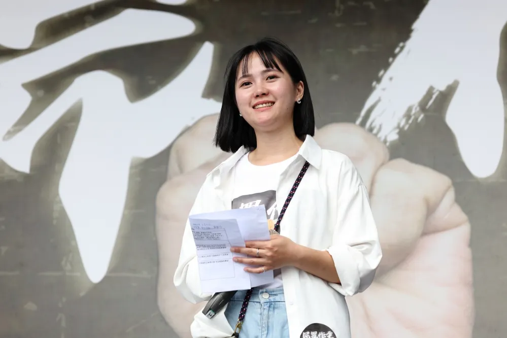 【京華城弊案】網翻出7年前吳怡萱當記者追問容積率　打臉柯吳「你們繼續裝」