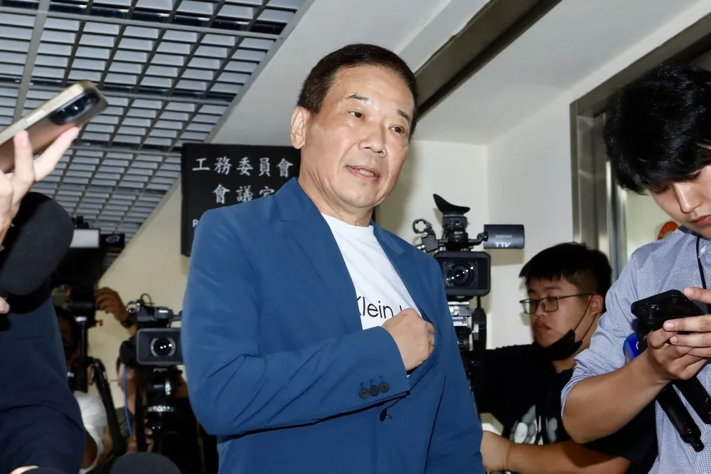 【京華城弊案】遭鍾小平爆曾拒放寬容積獎勵　前都委會執秘：不便發言