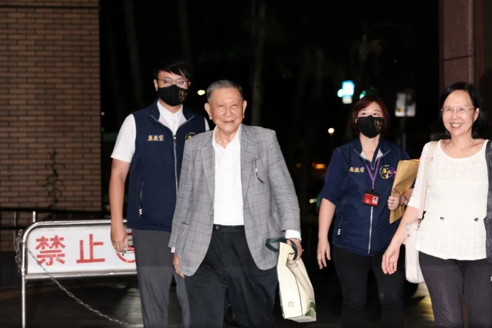 【京華城弊案】沈慶京被押近一周　明天也要提抗告
