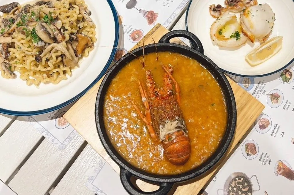 為母一圓美食夢  機械業二代偕母開西班牙餐廳推199元龍蝦湯飯慶開幕