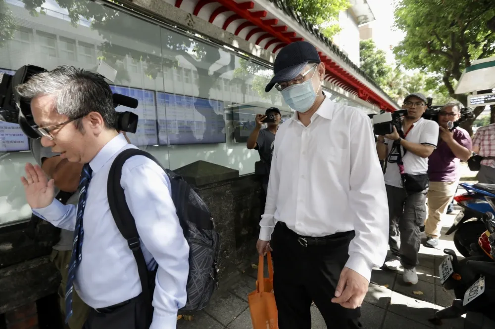 快訊／北檢追柯文哲政治獻金假帳案　再度約談會計師端木正