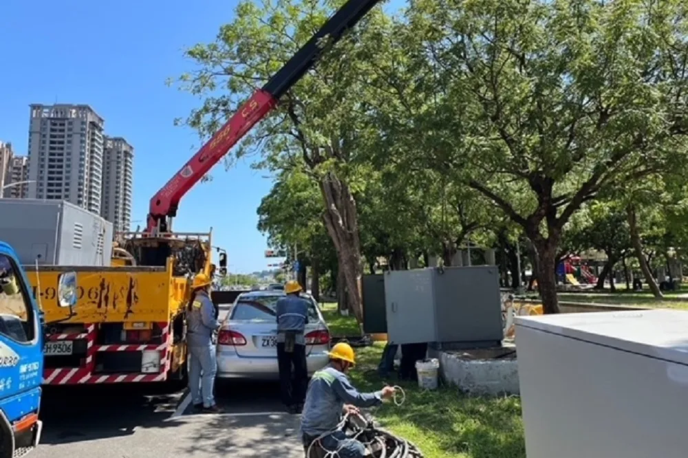 台電高雄、鳳山區處攜手強韌電網　去年比同期停電少百件