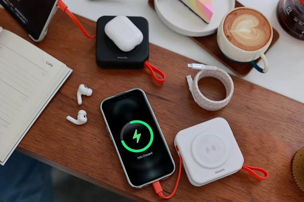 iPhone 16 配件必備！PHILIPS FunCube 2.0 放心充多合一行動電源開放預購　iPhone、Apple Watch 皆可磁吸充電