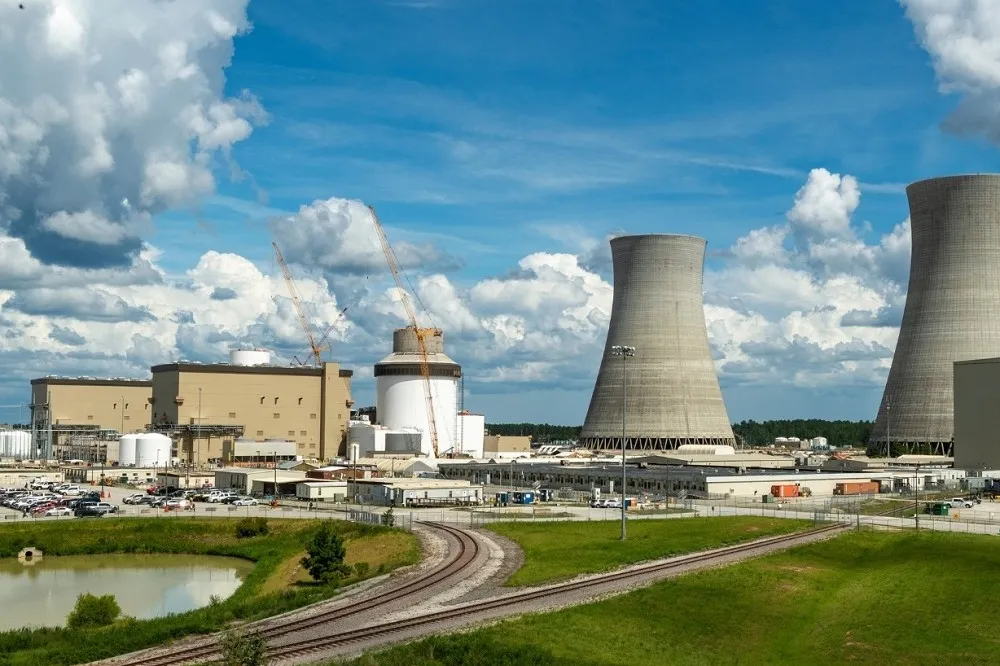 AI產業引爆「核電復興」　2050年全球核電廠恐超過1千座
