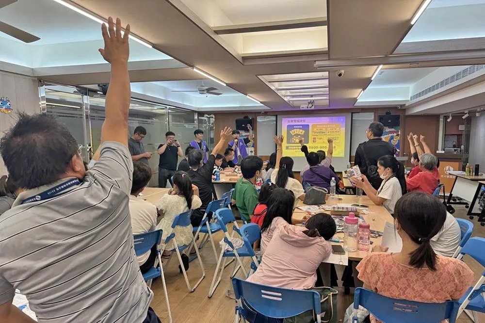 超新星桌遊探險趣　移民署辦理「新住民數位應用培力計畫」活動　