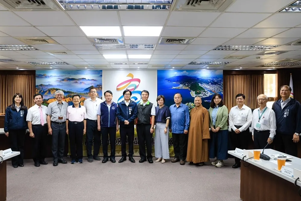 陳其邁召開毒防會報　跨網絡整合發揮強韌高效毒防力