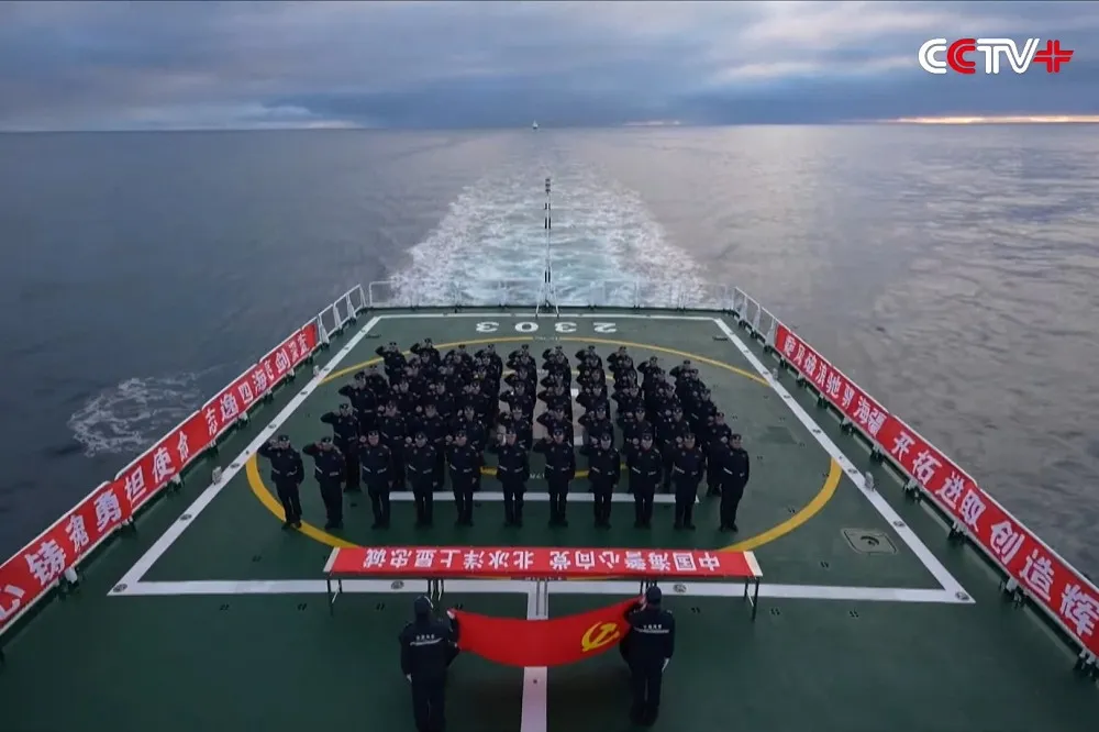 擴大海上發展野心　中國海警船與俄艦編隊首度進入北極海