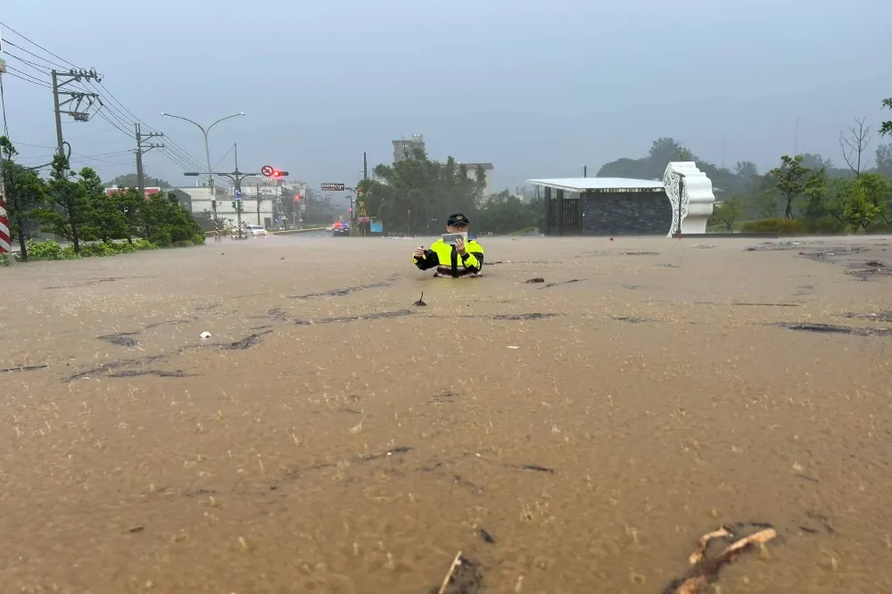 暴雨快又猛！北海岸57件災情　金山傳3工人失蹤