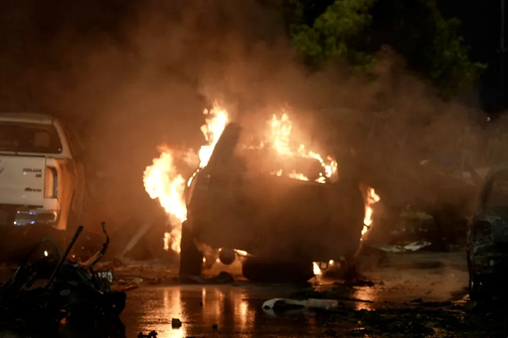【有片】巴基斯坦喀拉蚩爆炸攻擊2死　俾路支解放軍：衝著中國人