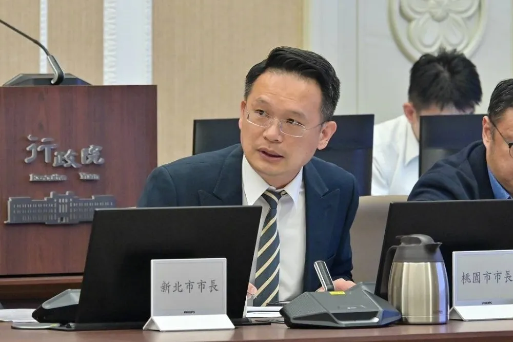 19億抗藥性管理行動計劃　蘇俊賓建議將醫療廢水的抗生素納管