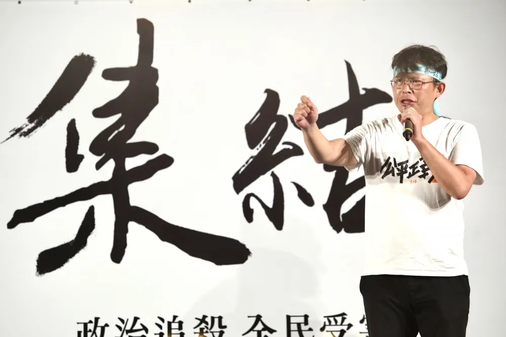 國慶日聲援柯文哲！民眾黨明下午集結西門町　黃國昌、館長出席