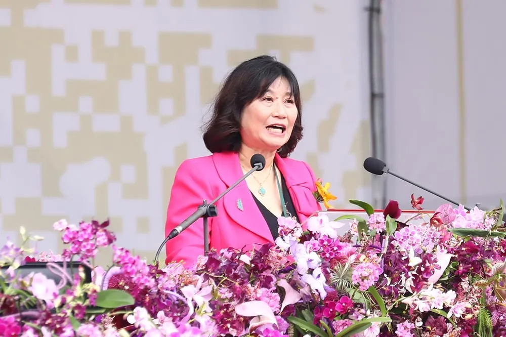 【內幕】秀流利國語大談台灣價值　獨派女台僑允國慶致詞前有掙扎