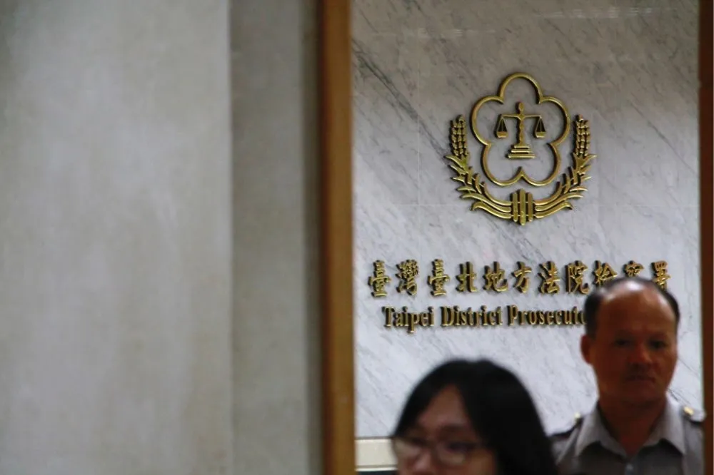 【京華城弊案】前議員李婉鈺父親林志郎也遭傳喚　訊後11人全請回  