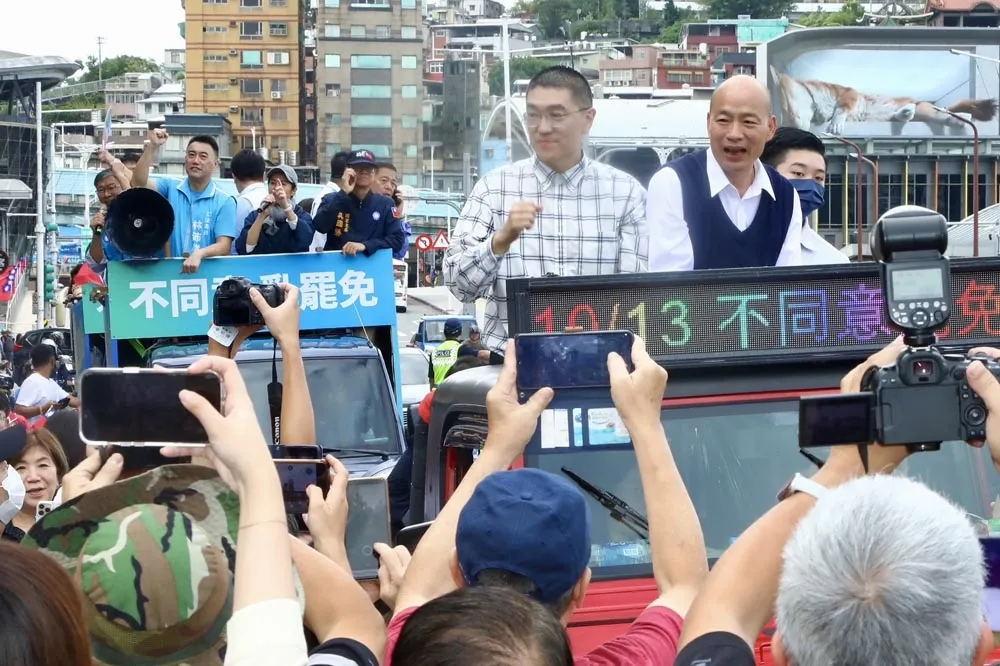 韓國瑜選完總統就被罷免　赴基隆掃街自嘲：謝國樑也去選總統了？