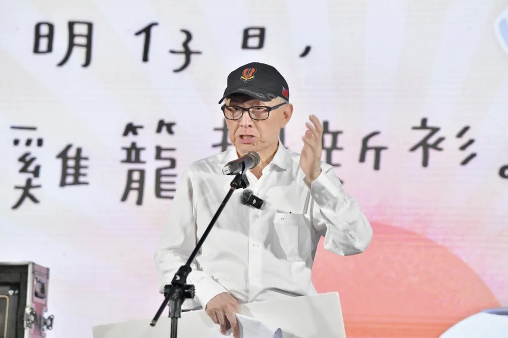 曹興誠出席拆樑罷免之夜　痛罵：保護謝國樑的都是賣台內奸