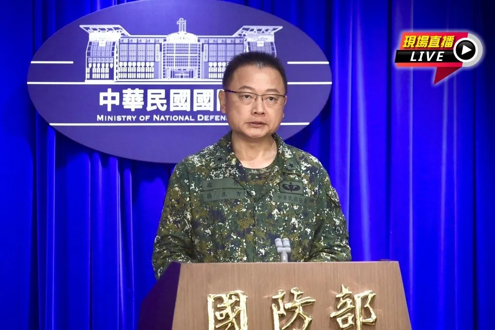 直播／中國圍台軍演火箭炮、殲10全現身　國防部17:00記者會