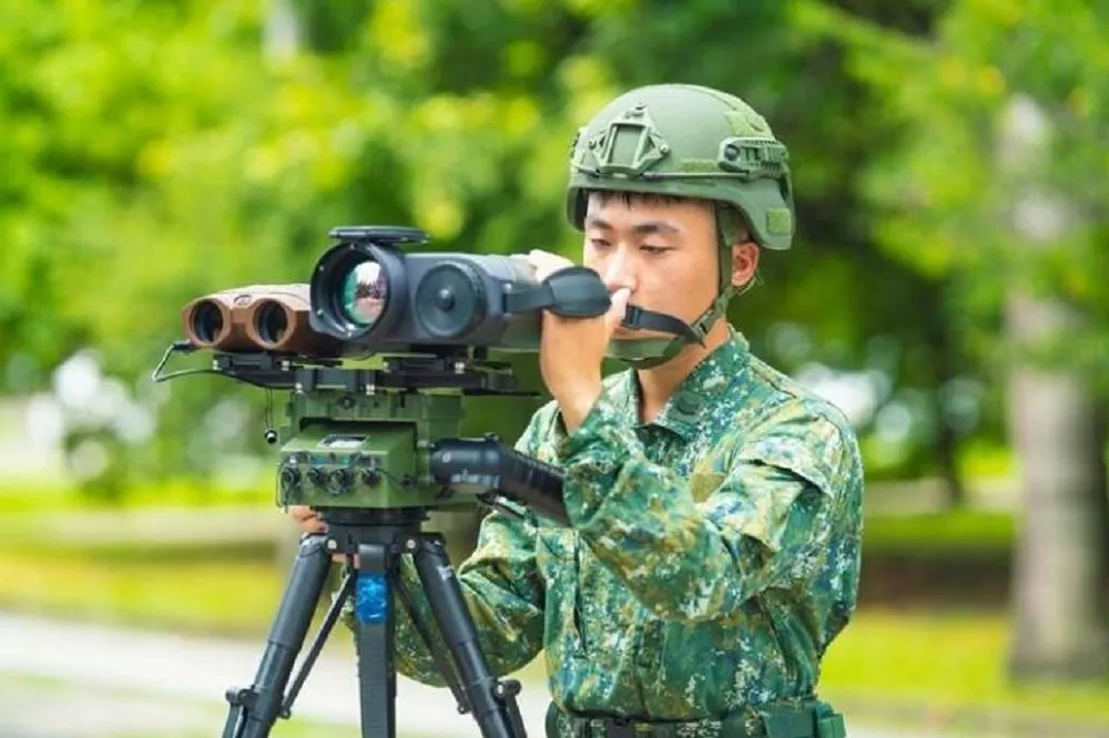 【獨家】陸軍採購上百具手持觀測熱像儀　商規拼裝貨竟也開放參標