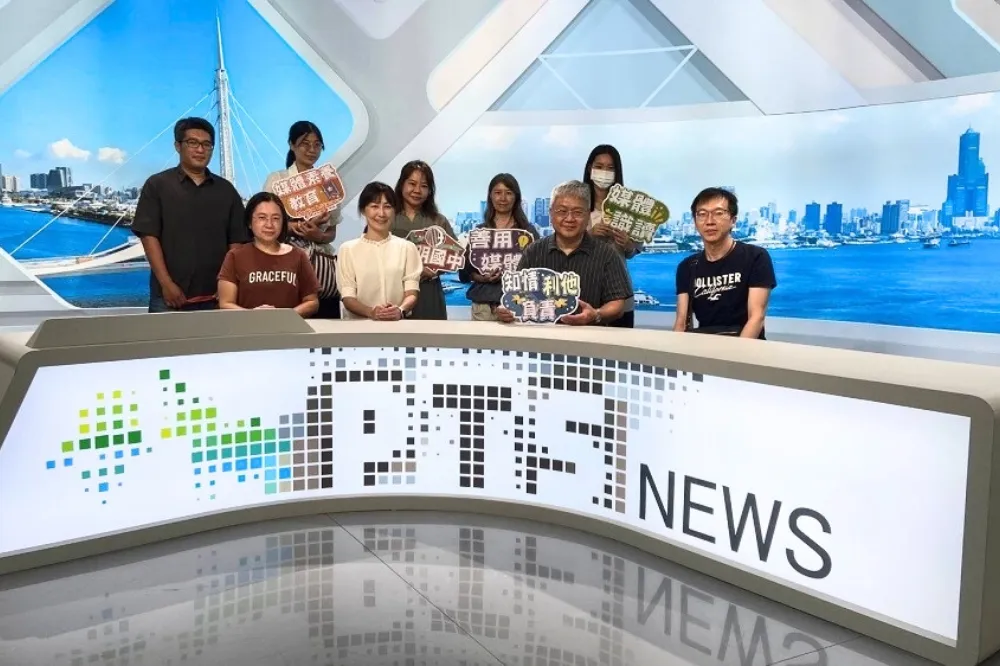 高市圖攜手公視台語台　首度打造青少年主播體驗營