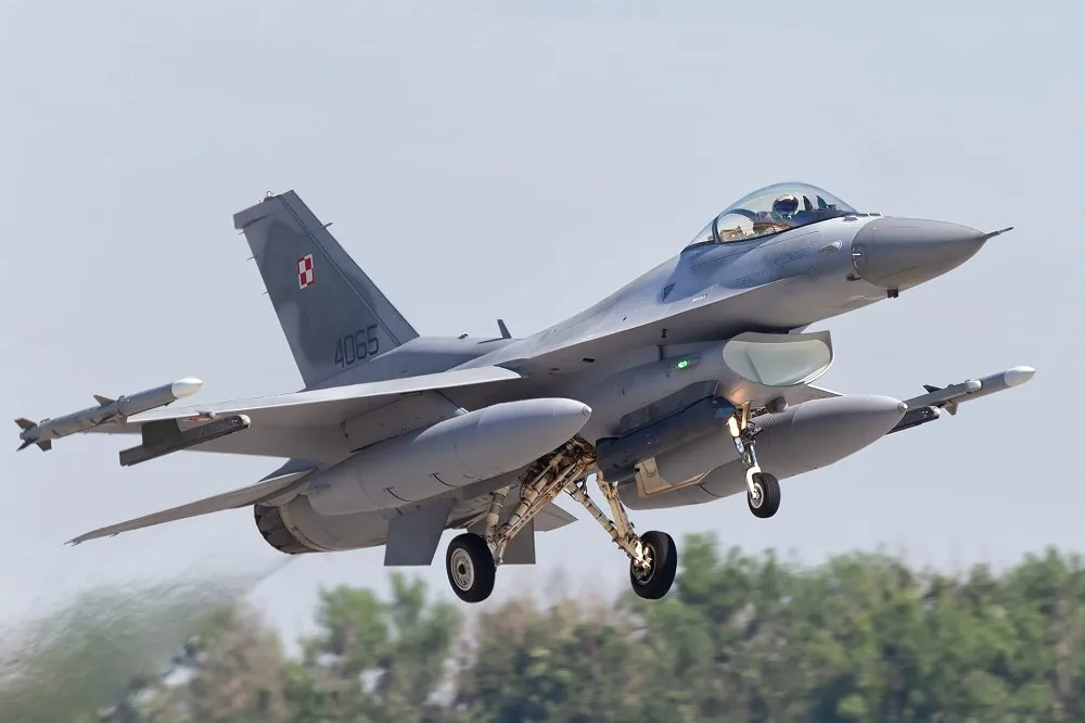 【有片】美國批准價值2362億合約　波蘭F-16機隊將升級至F-16V標準