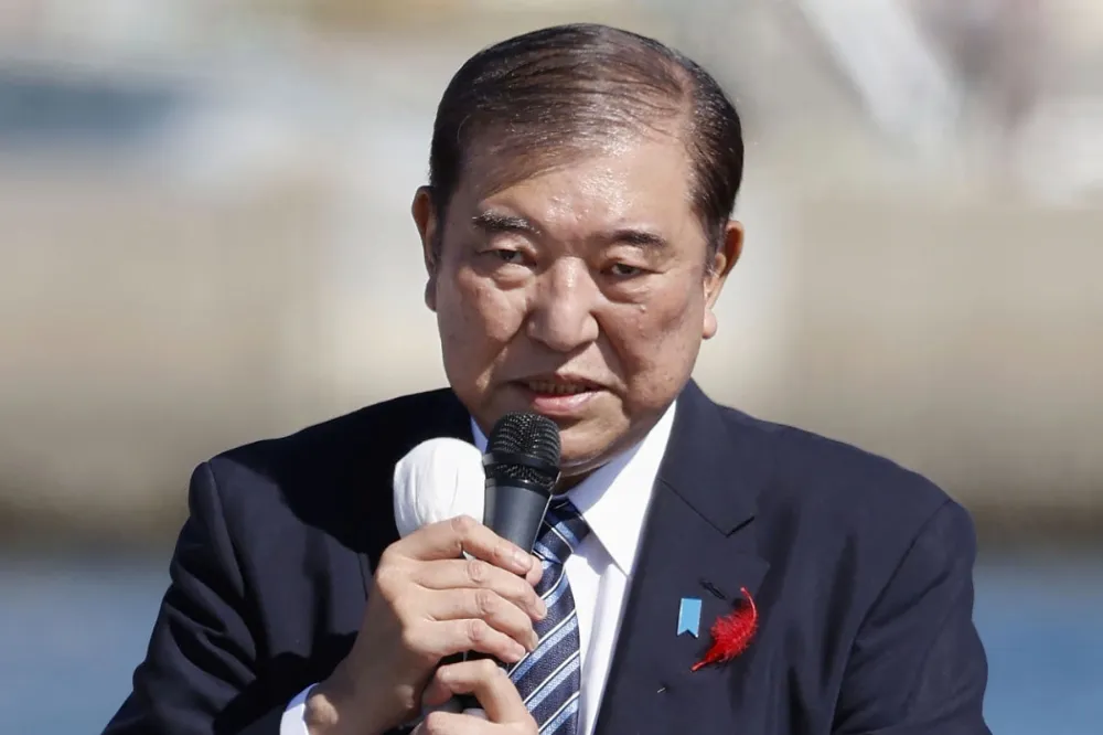 日眾院大選自民黨告急　石破茂發緊急通知：拚死全力以赴