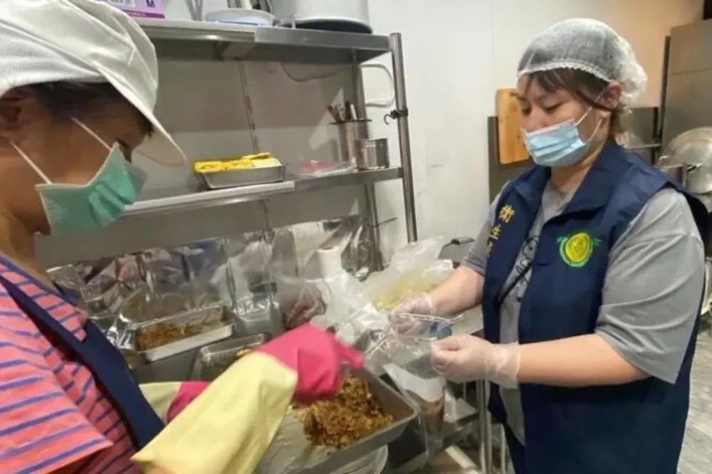 高醫大29名學生傳食物中毒　衛生局勒令便當店停業7天