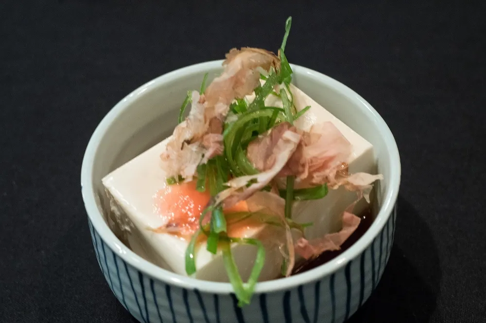 豆腐在日本的大變身！為什麼冷豆腐要叫「冷奴」？